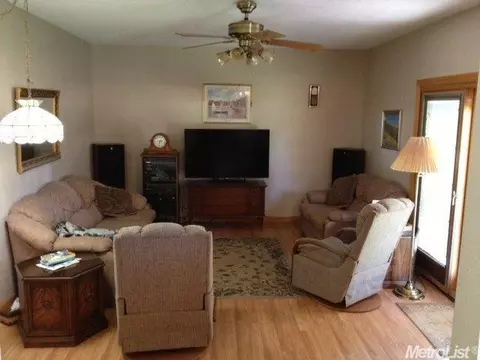 8556 Dillard Rd, Wilton, CA 95693 photo 7