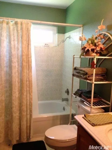 8556 Dillard Rd, Wilton, CA 95693 photo 12