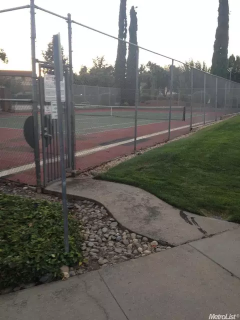 6005 Casa Alegre, Carmichael, CA 95608 photo 6
