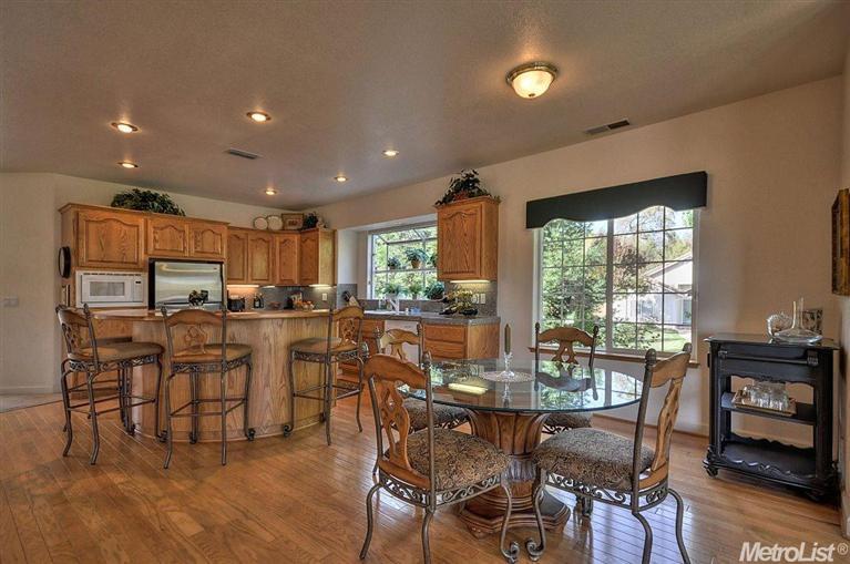 805 Oak Crest Cir, Placerville, CA 95667 photo 5