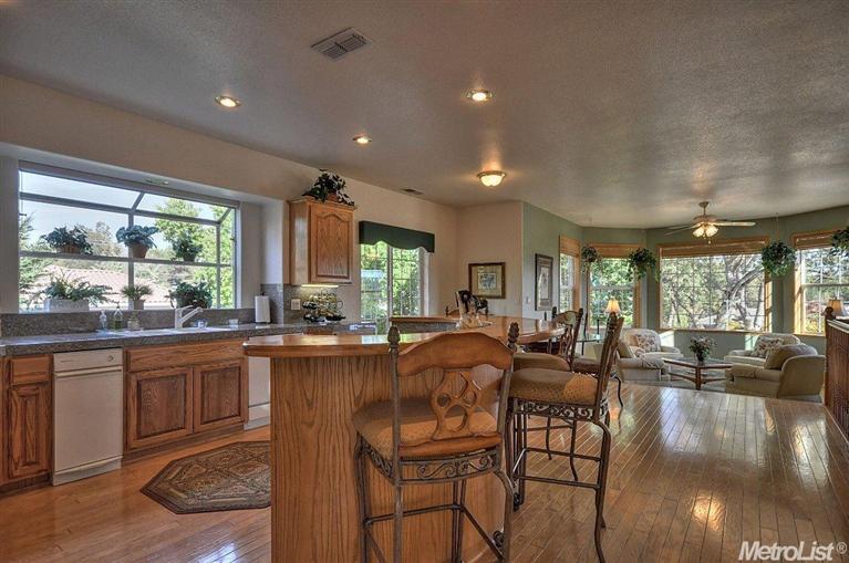 805 Oak Crest Cir, Placerville, CA 95667 photo 10