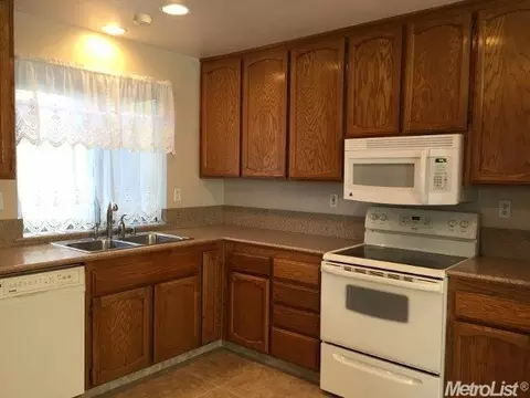 1400 Divine Ln, Tracy, CA 95376 photo 7