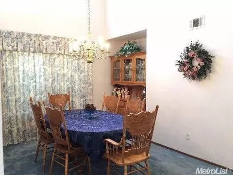 1400 Divine Ln, Tracy, CA 95376 photo 5