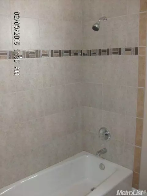 1027 Saunders Ct, Galt, CA 95632 photo 18
