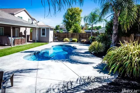 1112 Burman Dr, Turlock, CA 95382 photo 24