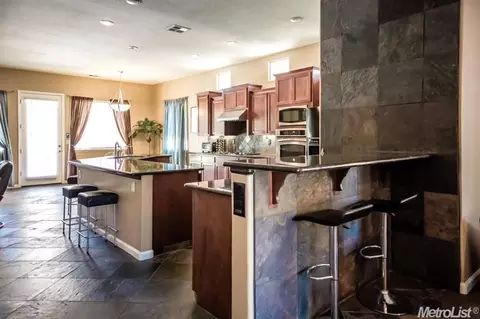 1112 Burman Dr, Turlock, CA 95382 photo 7