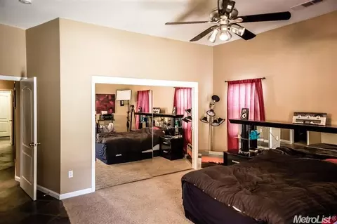 1112 Burman Dr, Turlock, CA 95382 photo 15