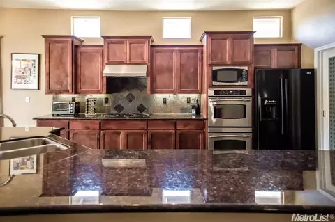 1112 Burman Dr, Turlock, CA 95382 photo 9