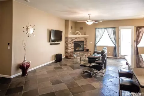 1112 Burman Dr, Turlock, CA 95382 photo 11