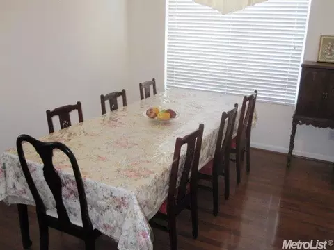 2004 Thelma Loop, Tracy, CA 95377 photo 3
