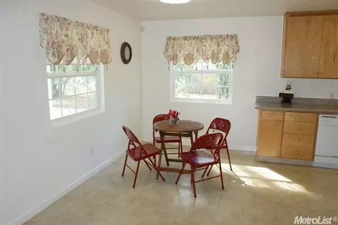 15343 6th St, Lathrop, CA 95330 photo 5