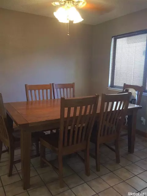17862 S Austin Rd, Manteca, CA 95336 photo 4