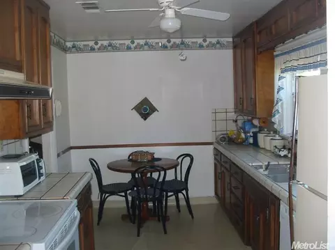 2104 River Rd, Modesto, CA 95351 photo 7