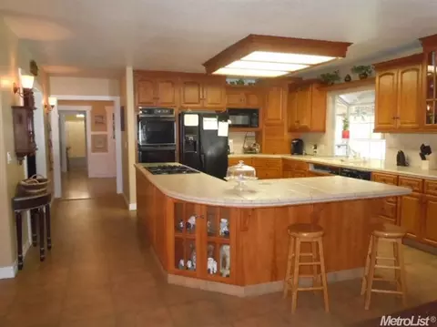 2219 Golf Rd, Turlock, CA 95380 photo 5