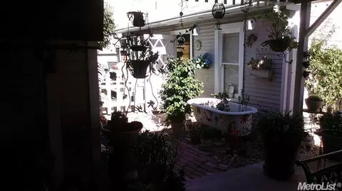 1418 N Johnson Rd, Turlock, CA 95380 photo 9