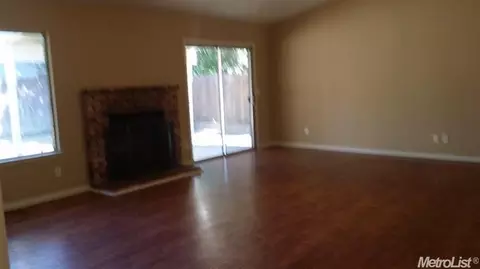 3317 Rhone Dr, Ceres, CA 95307 photo 2