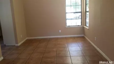 3317 Rhone Dr, Ceres, CA 95307 photo 3