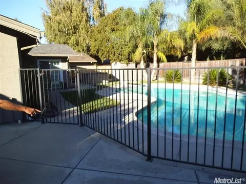 3918 Five Mile Dr, Stockton, CA 95219 photo 14