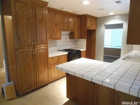 3918 Five Mile Dr, Stockton, CA 95219 photo 8