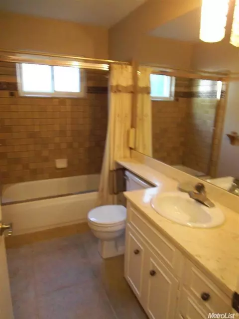 3918 Five Mile Dr, Stockton, CA 95219 photo 19