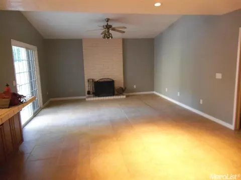 3918 Five Mile Dr, Stockton, CA 95219 photo 10