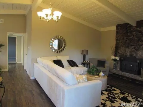 4916 Engle Rd, Carmichael, CA 95608 photo 4