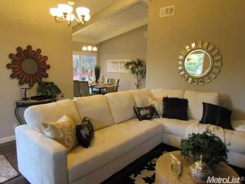 4916 Engle Rd, Carmichael, CA 95608 photo 3