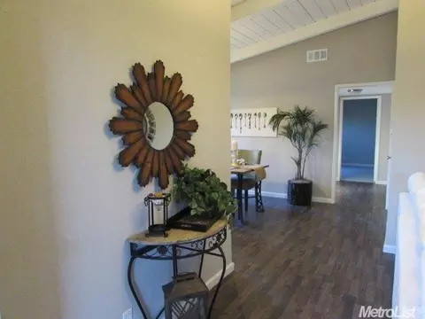 4916 Engle Rd, Carmichael, CA 95608 photo 9