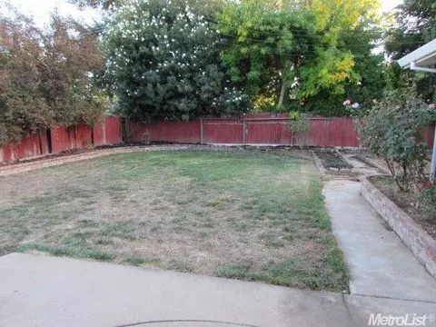 4916 Engle Rd, Carmichael, CA 95608 photo 18
