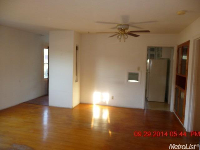 600 Cardinal St, Lodi, CA 95240 photo 5