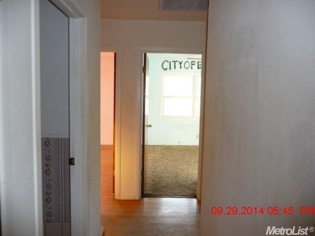 600 Cardinal St, Lodi, CA 95240 photo 9