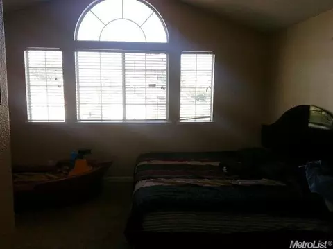 732 Park Meadow Dr, Modesto, CA 95358 photo 8