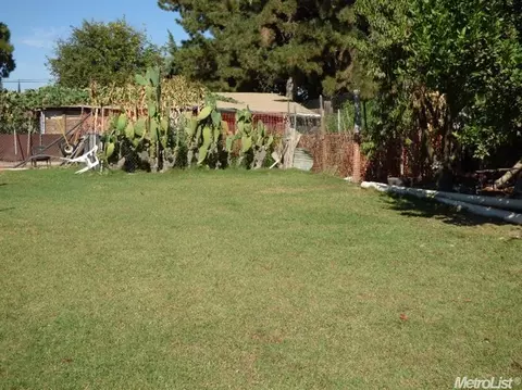 7214 Vine Ave, Winton, CA 95388 photo 20