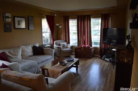 700 Tamarack Dr, Lodi, CA 95240 photo 7