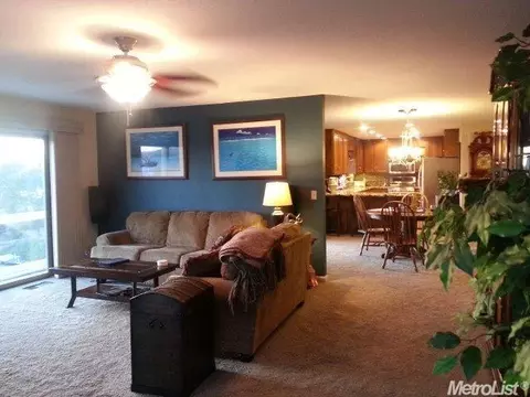 907 Foothill Rd, Copperopolis, CA 95228 photo 4
