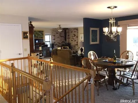 907 Foothill Rd, Copperopolis, CA 95228 photo 7