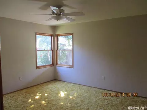 1106 Lloyd St, Lodi, CA 95240 photo 11
