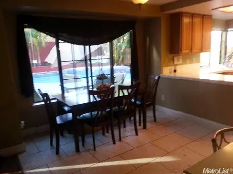 1560 Doe Trail Ln, Tracy, CA 95376 photo 6