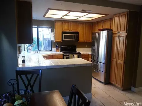 1560 Doe Trail Ln, Tracy, CA 95376 photo 7