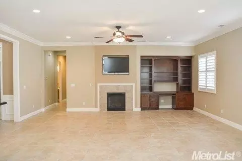 1239 Birchbrook Ct, Manteca, CA 95336 photo 3