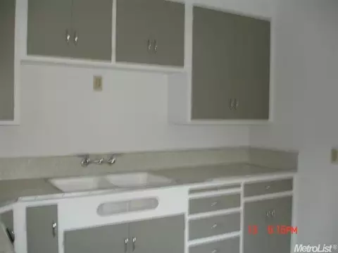 619 Sycamore Ave, Gustine, CA 95322 photo 12