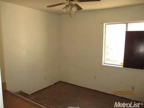 1008 Carlos Ct, Modesto, CA 95351 photo 7