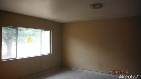 806 3rd St, Wheatland, CA 95692 photo 4