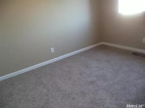 1665 Willow Ln, Turlock, CA 95380 photo 12