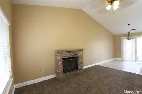 1121 Blane Ct, Modesto, CA 95358 photo 7