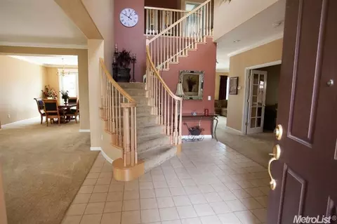 4622 Glenhaven Dr, Tracy, CA 95377 photo 2