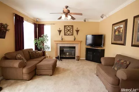 4622 Glenhaven Dr, Tracy, CA 95377 photo 13