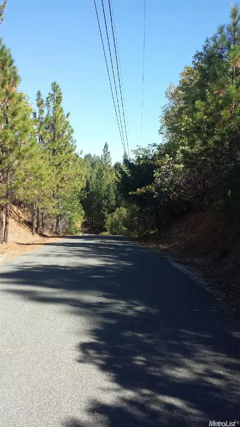 21980 Rodeo Ct, Colfax, CA 95713 photo 1