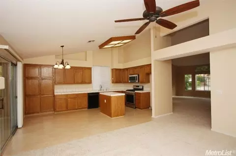 8025 Acappella Cir, Antelope, CA 95843 photo 8