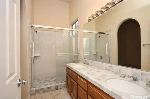 8025 Acappella Cir, Antelope, CA 95843 photo 13